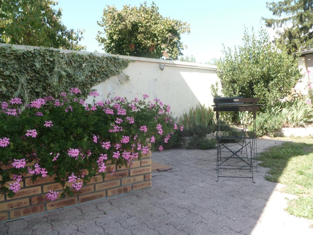 L'Escale Dijonnaise Villa Exterior photo